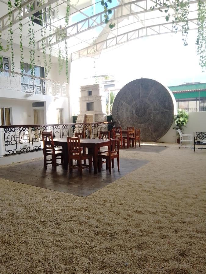 Casa Calendario Azteca Hotel Playa del Carmen Kültér fotó
